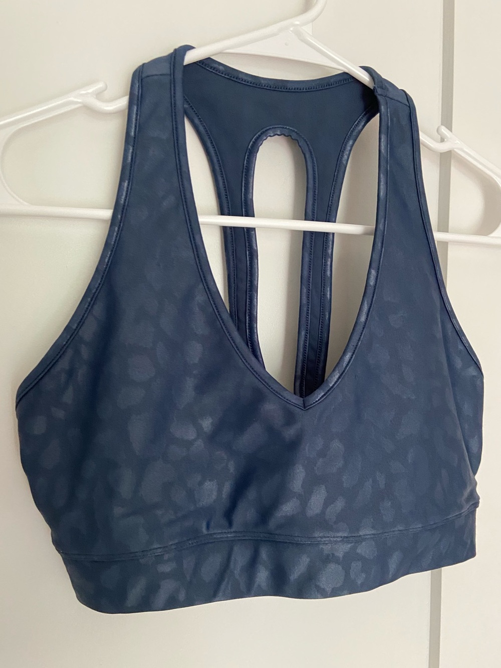 61. Size Small CARBON38 Steel Blue Animal Print Sports Bra